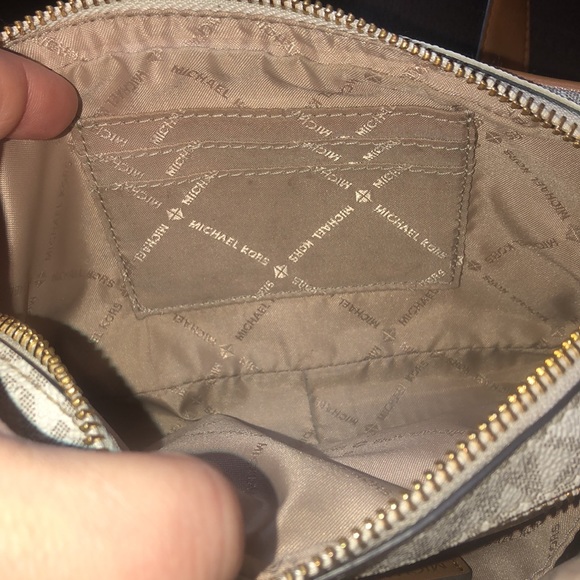 MICHAEL KORS White Leather MK Monogram Jet Set Tote Crossbody Shoulder Body - Picture 16 of 17